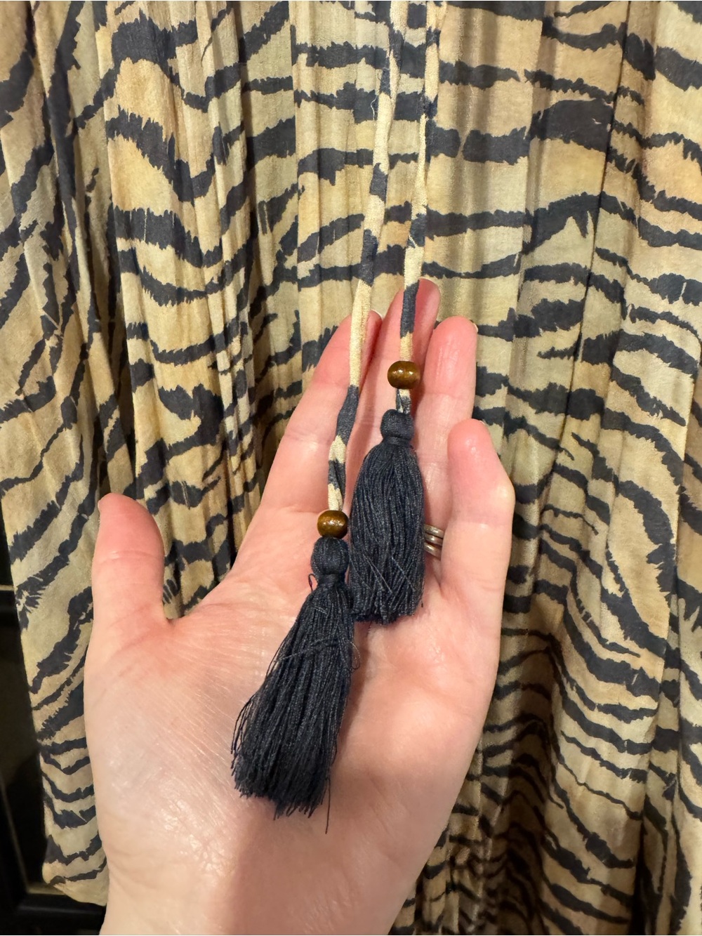 Spell Banskia Beige/Black skirt small - Picture 3 of 4
